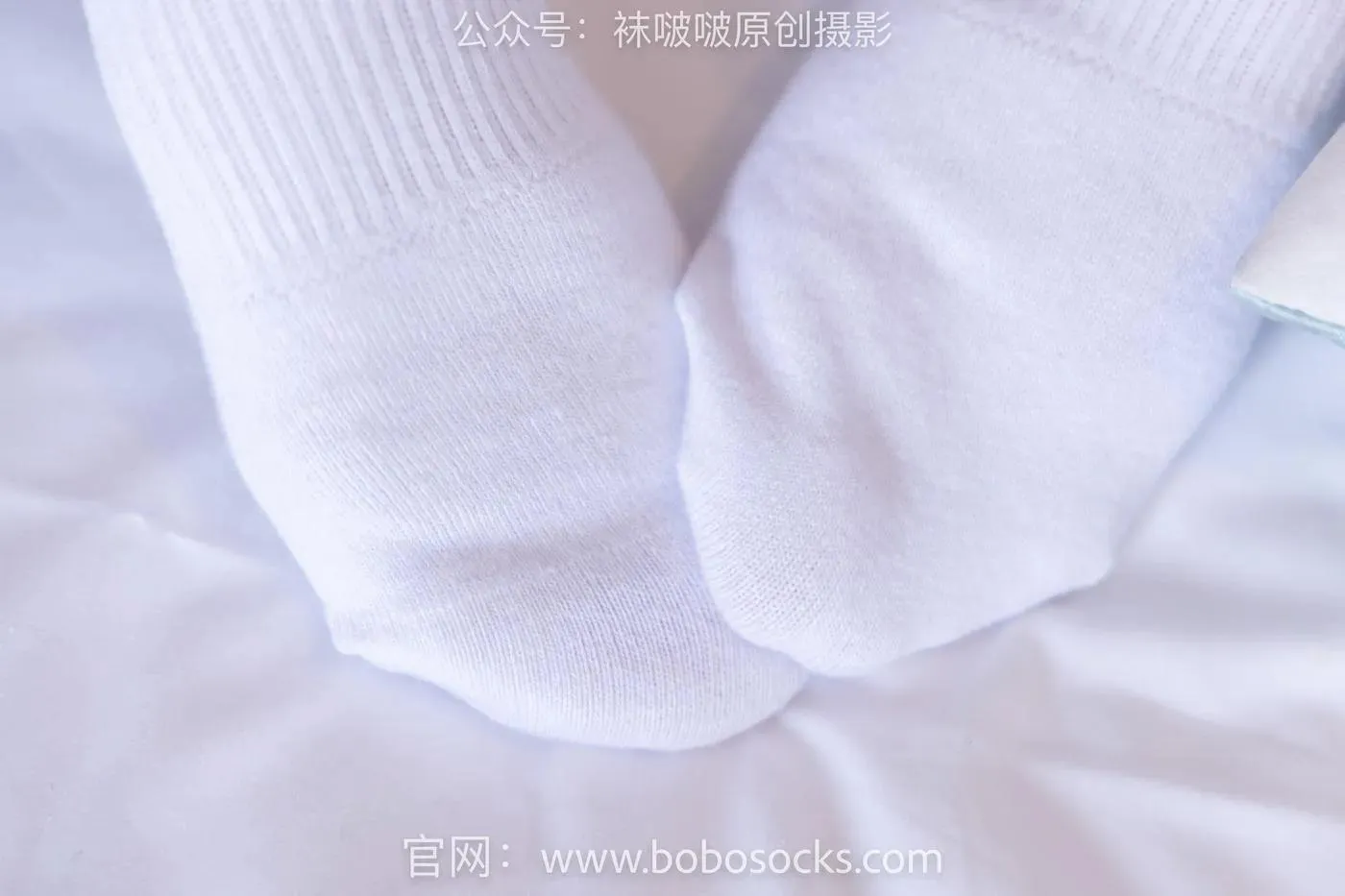 [BoBoSocks袜啵啵]NO.136 小甜豆-高跟长靴、白棉袜、裸足 [200P]插图4